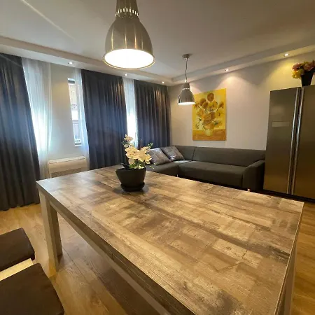 דירה Luxury In Center 2 *